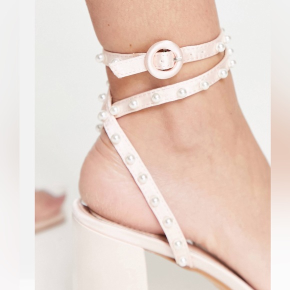 Be mine blush pink sandals with pearl - Picture 2 of 3